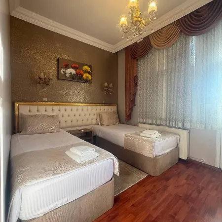 Apartment Elegant 3br Apt, Palace Style, 4ac, Balcony, 5 Min To Taksim #s3 Istanbul