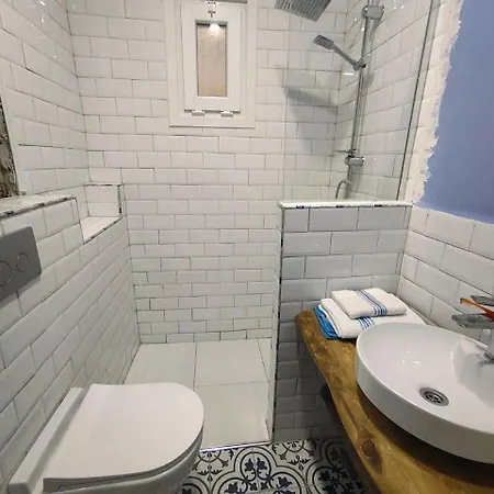 Апартаменты Balcony 2br With 2toilet And 2bath Near To Nisantasi #3 *