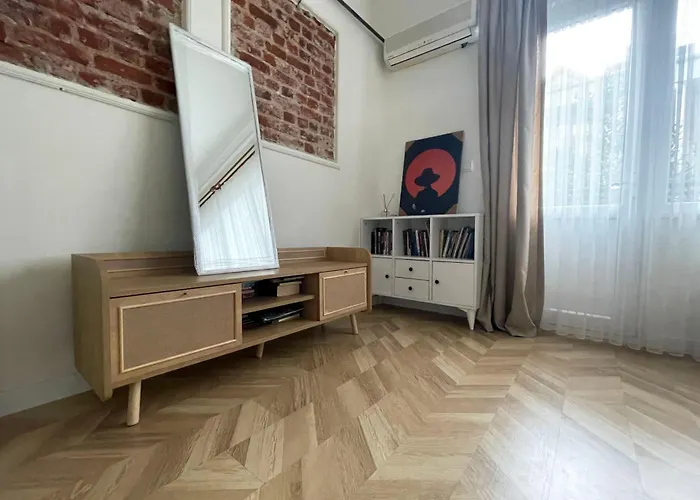 Apartamento Balcony 2br With 2toilet And 2bath Near To Nisantasi #3 Estambul