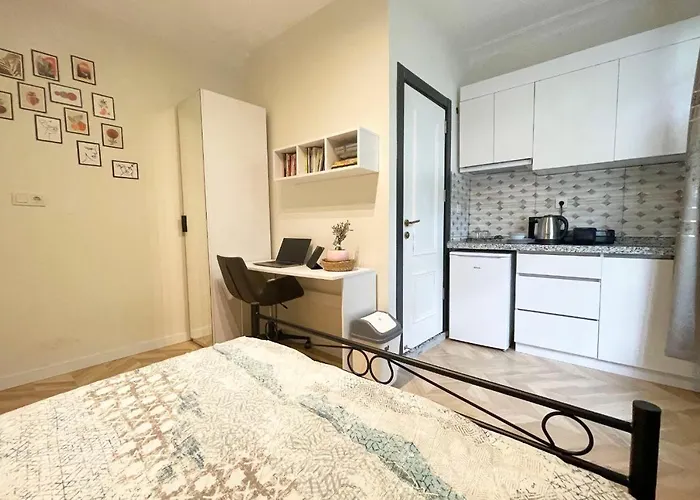 Balcony 2br With 2toilet And 2bath Near To Nisantasi #3 Apartamento