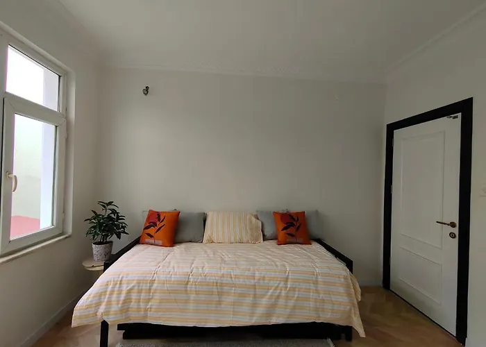 Balcony 2br With 2toilet And 2bath Near To Nisantasi #3 *