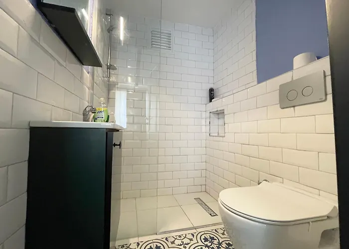 Apartamento Balcony 2br With 2toilet And 2bath Near To Nisantasi #3 Estambul